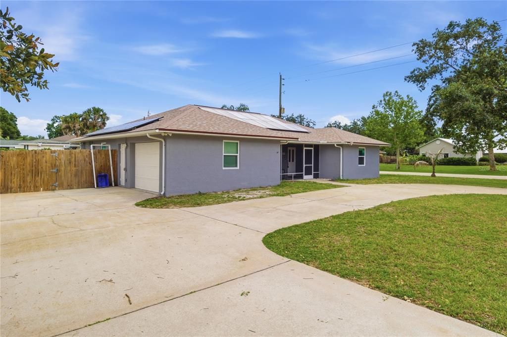 For Sale: $389,900 (3 beds, 2 baths, 1680 Square Feet)