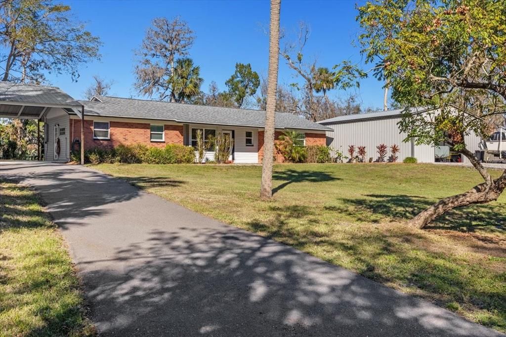 For Sale: $675,000 (3 beds, 2 baths, 2167 Square Feet)