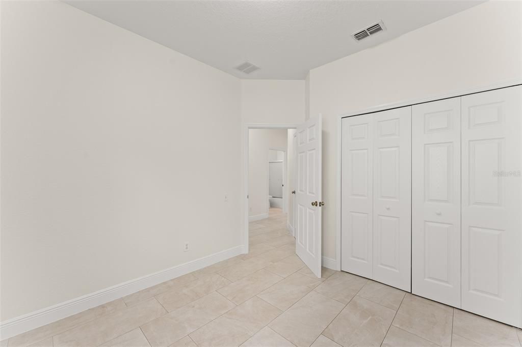 For Rent: $2,800 (3 beds, 2 baths, 1820 Square Feet)
