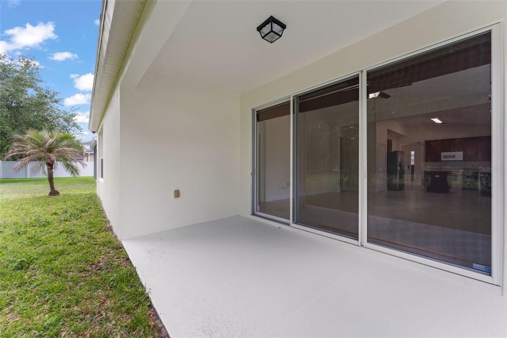 For Rent: $2,800 (3 beds, 2 baths, 1820 Square Feet)