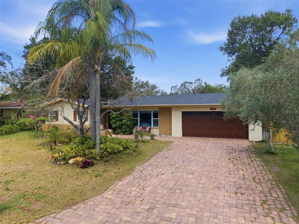 На продажу: $434,999 (3 спален, 2 ванн, 1356 Квадратных фут)