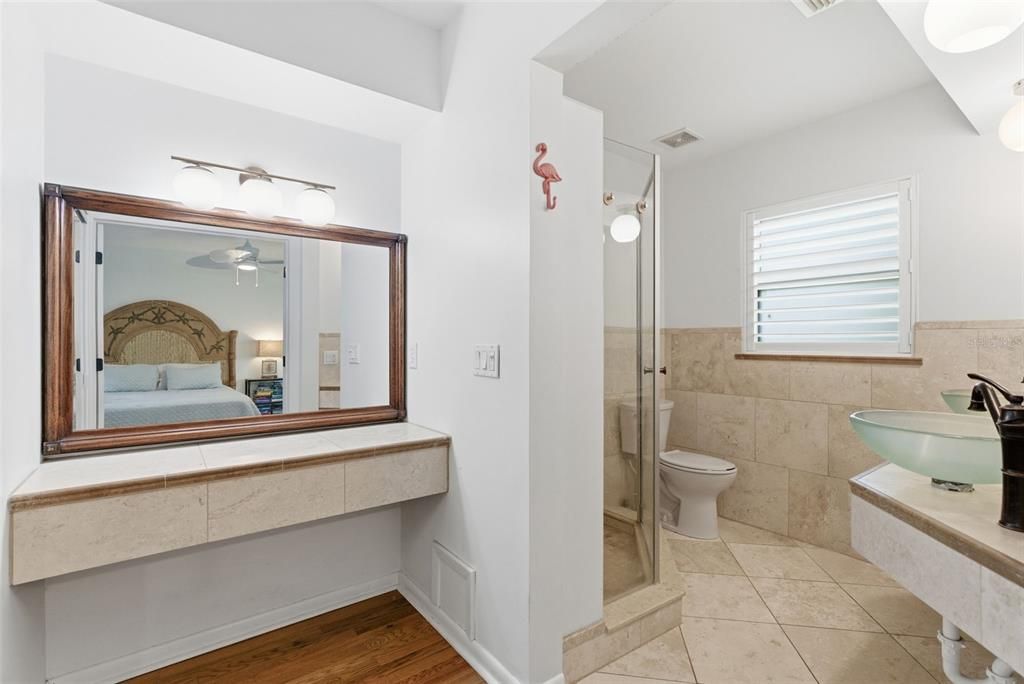 На продажу: $434,999 (3 спален, 2 ванн, 1356 Квадратных фут)