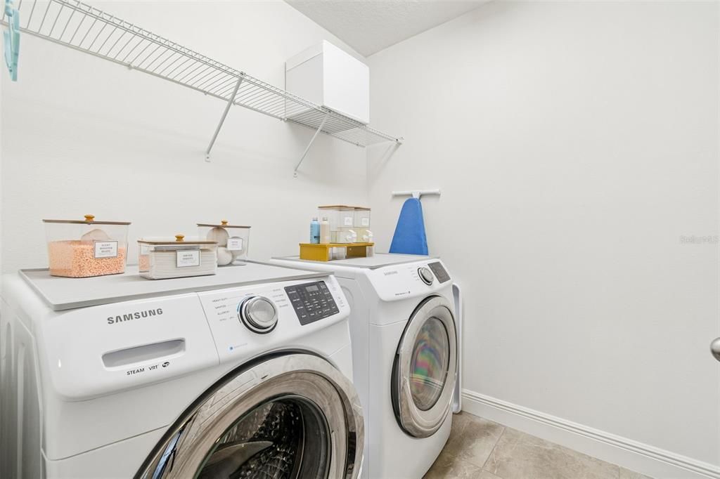 Active With Contract: $459,900 (4 beds, 3 baths, 2637 Square Feet)