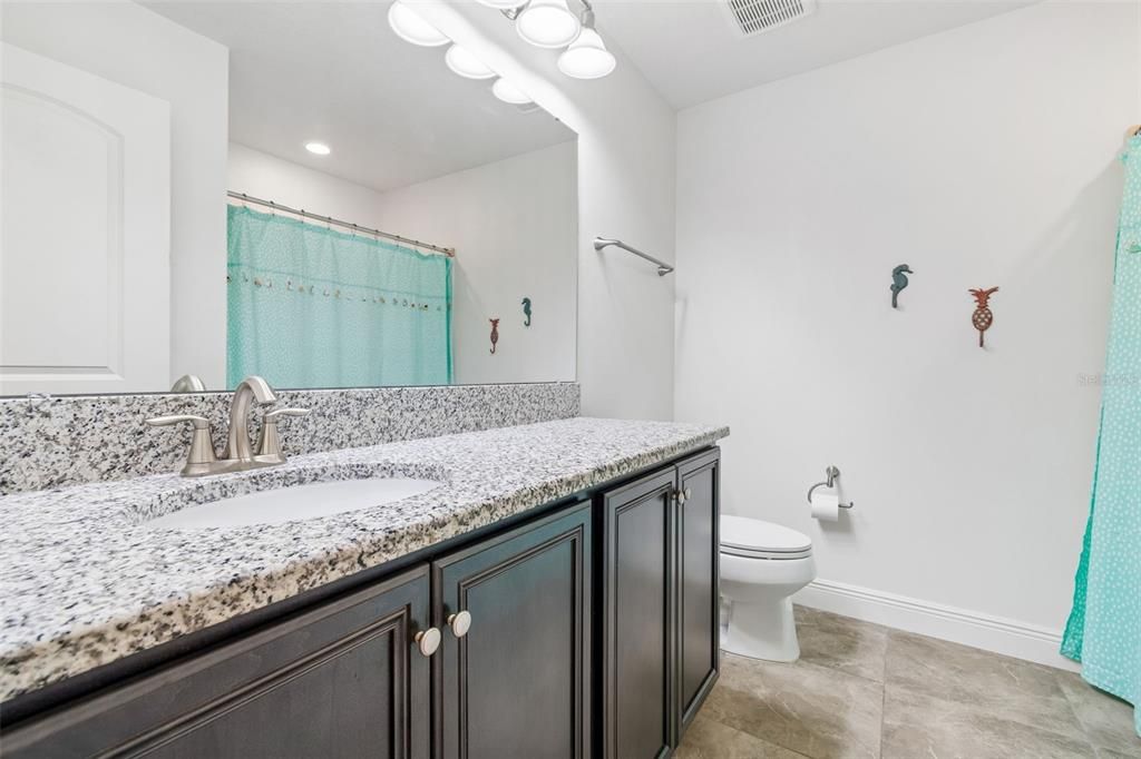 Active With Contract: $459,900 (4 beds, 3 baths, 2637 Square Feet)