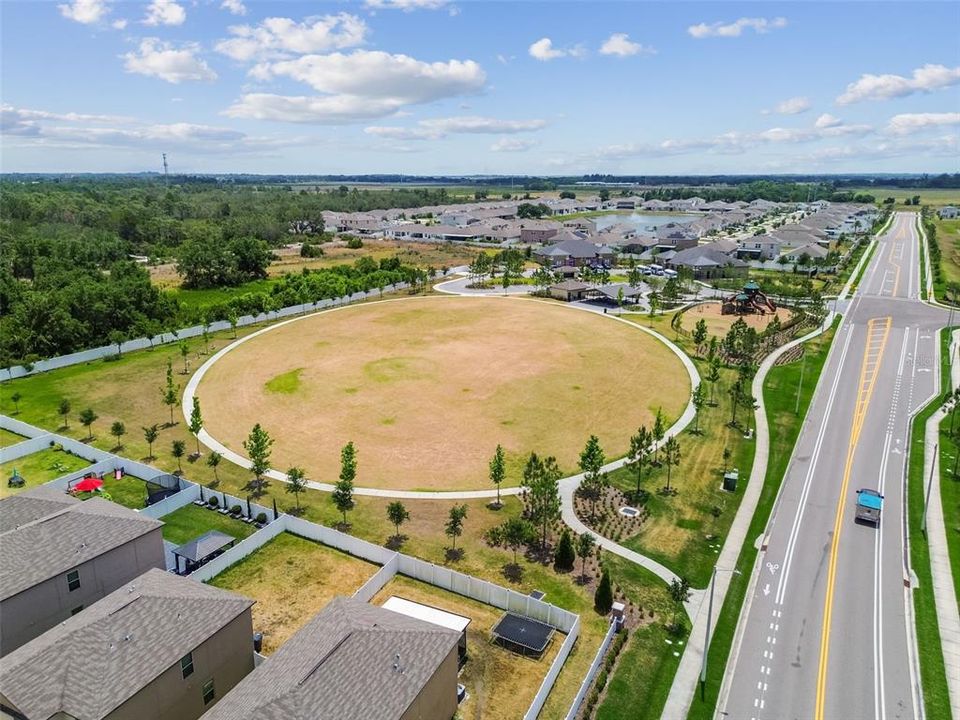 Active With Contract: $459,900 (4 beds, 3 baths, 2637 Square Feet)