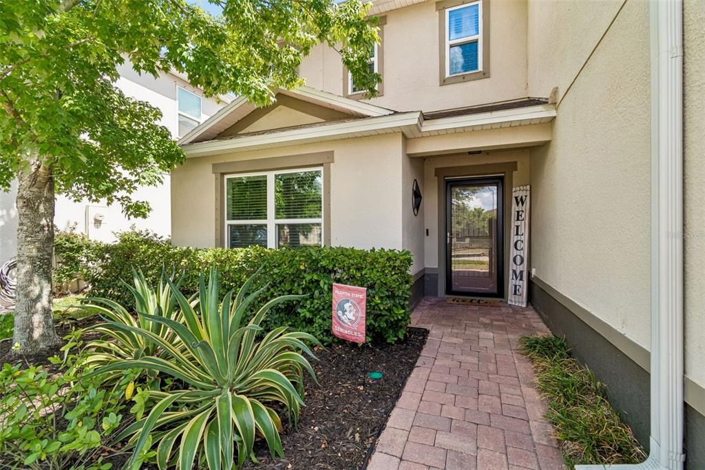 Active With Contract: $459,900 (4 beds, 3 baths, 2637 Square Feet)