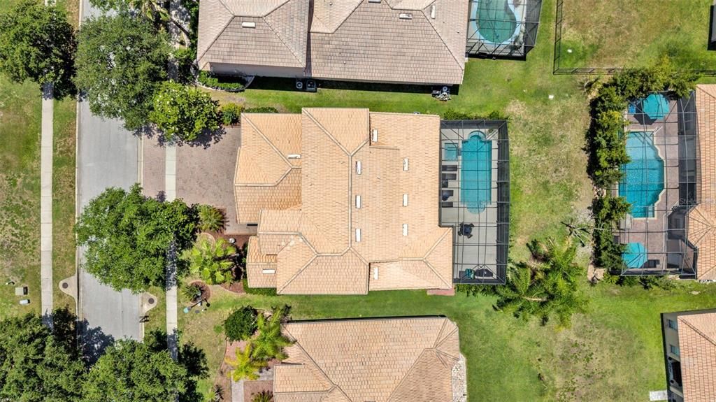 En Venta: $649,900 (5 camas, 4 baños, 3651 Pies cuadrados)