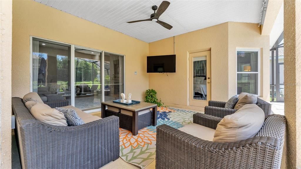 En Venta: $649,900 (5 camas, 4 baños, 3651 Pies cuadrados)