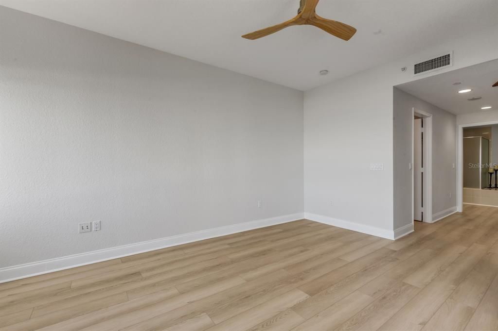For Sale: $1,159,000 (3 beds, 2 baths, 1750 Square Feet)