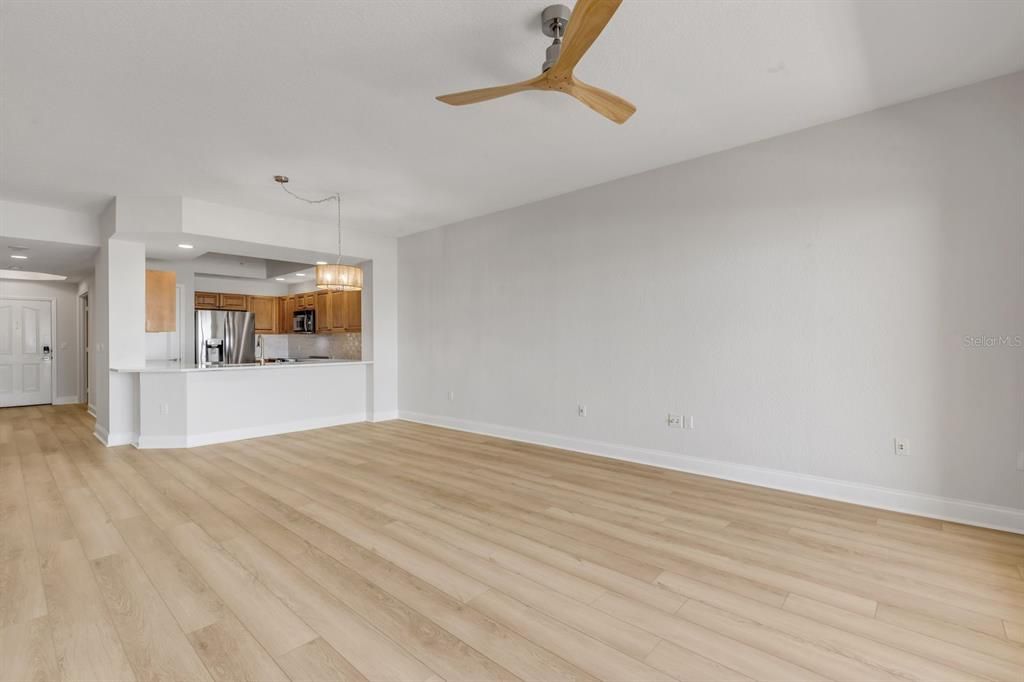 For Sale: $1,159,000 (3 beds, 2 baths, 1750 Square Feet)