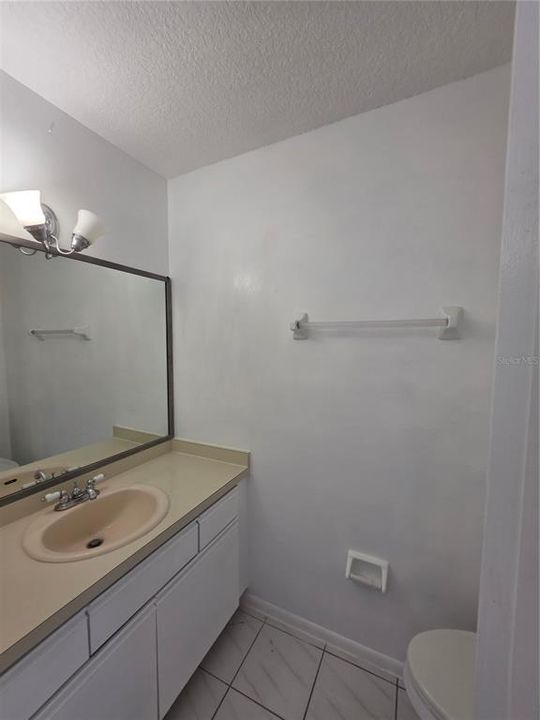 En Renta: $2,700 (3 camas, 2 baños, 1749 Pies cuadrados)