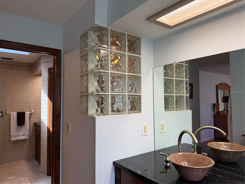 For Sale: $695,000 (3 beds, 2 baths, 2067 Square Feet)