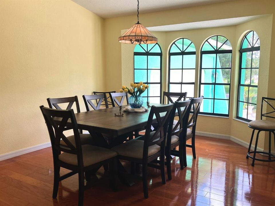 For Sale: $695,000 (3 beds, 2 baths, 2067 Square Feet)