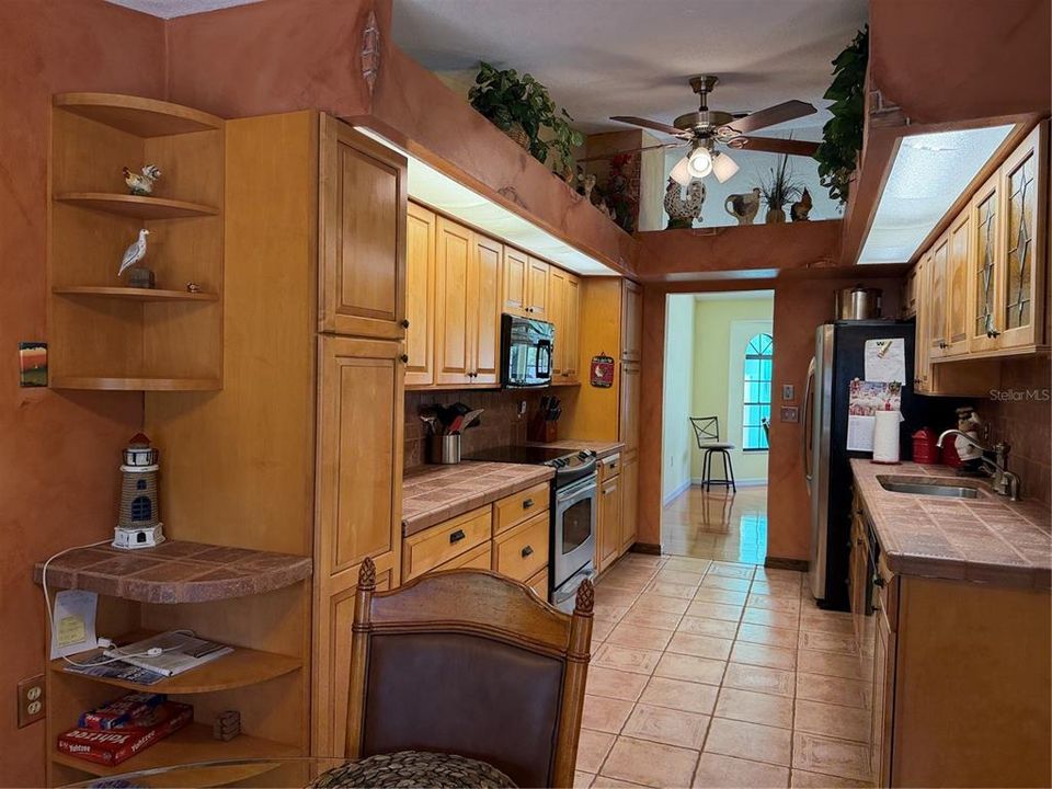 For Sale: $695,000 (3 beds, 2 baths, 2067 Square Feet)
