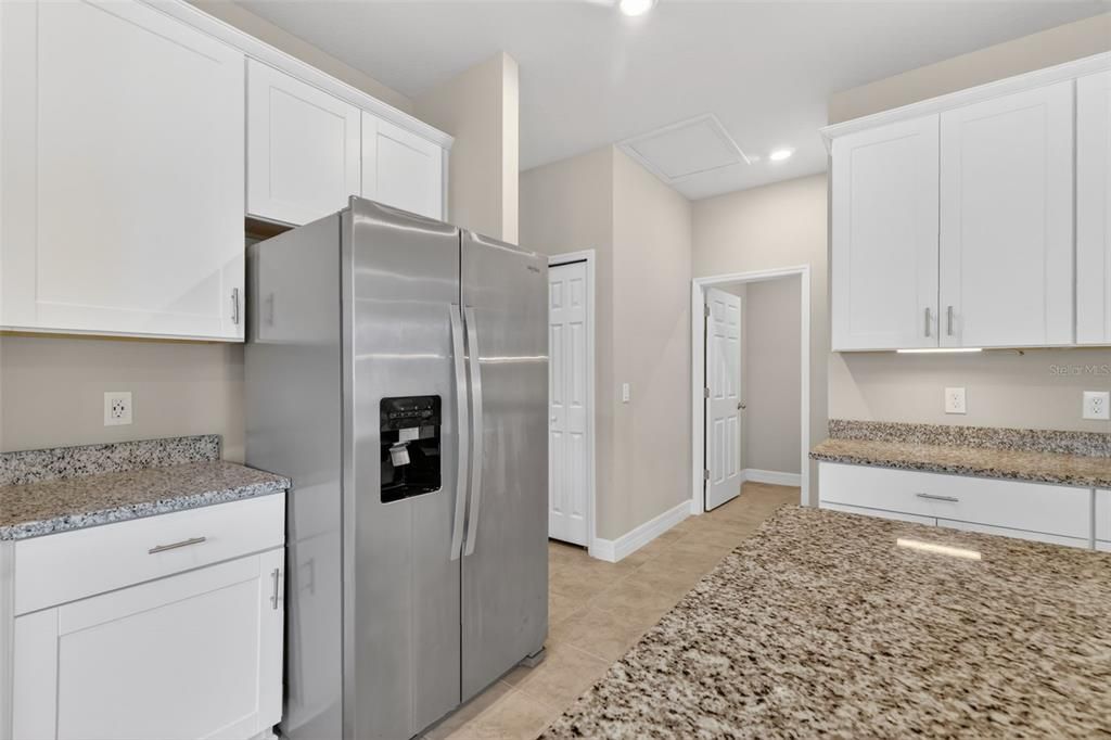 For Rent: $2,600 (3 beds, 2 baths, 1502 Square Feet)