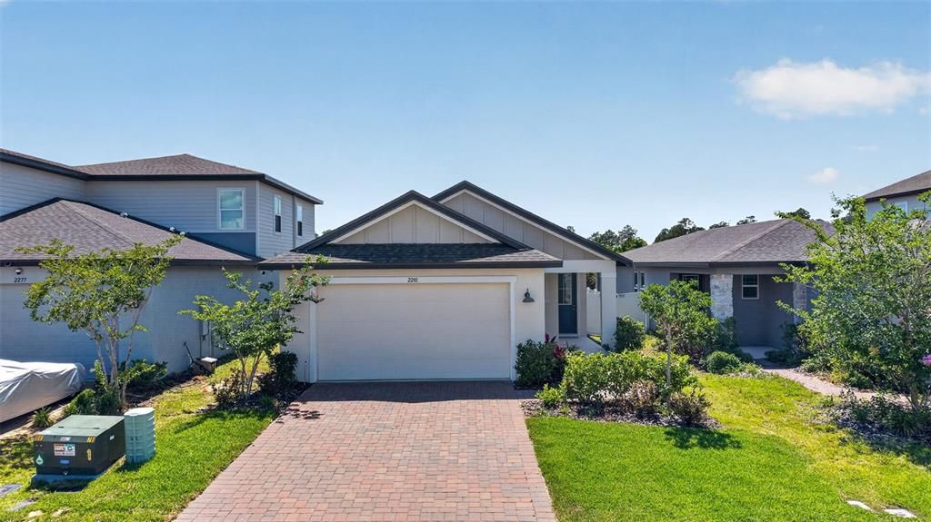 For Rent: $2,600 (3 beds, 2 baths, 1502 Square Feet)