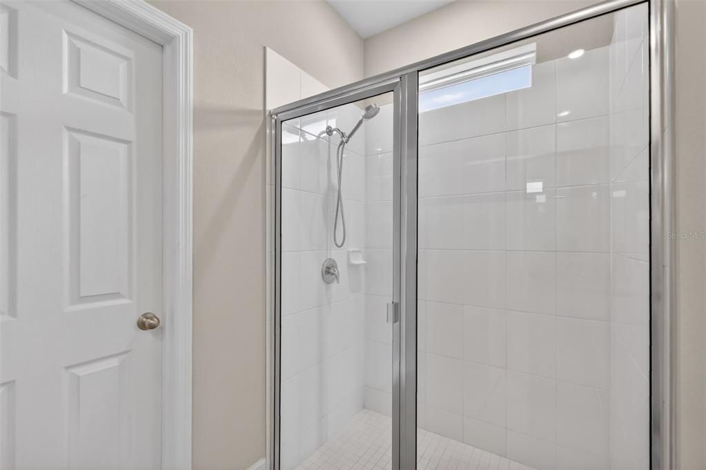 For Rent: $2,600 (3 beds, 2 baths, 1502 Square Feet)