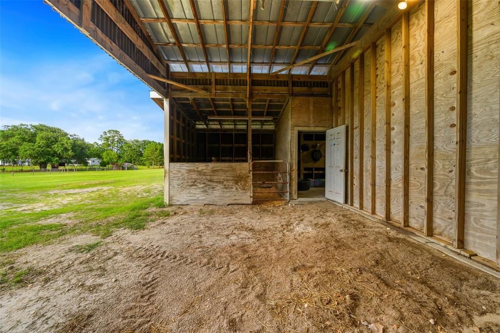 На продажу: $824,999 (4 спален, 2 ванн, 2820 Квадратных фут)