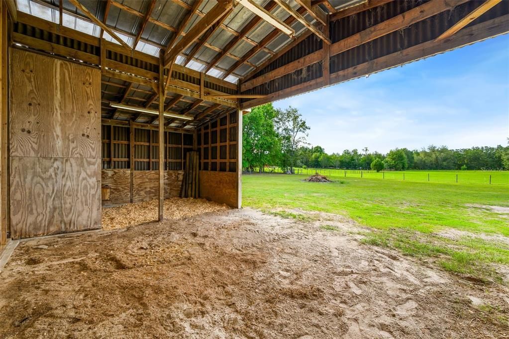 На продажу: $824,999 (4 спален, 2 ванн, 2820 Квадратных фут)