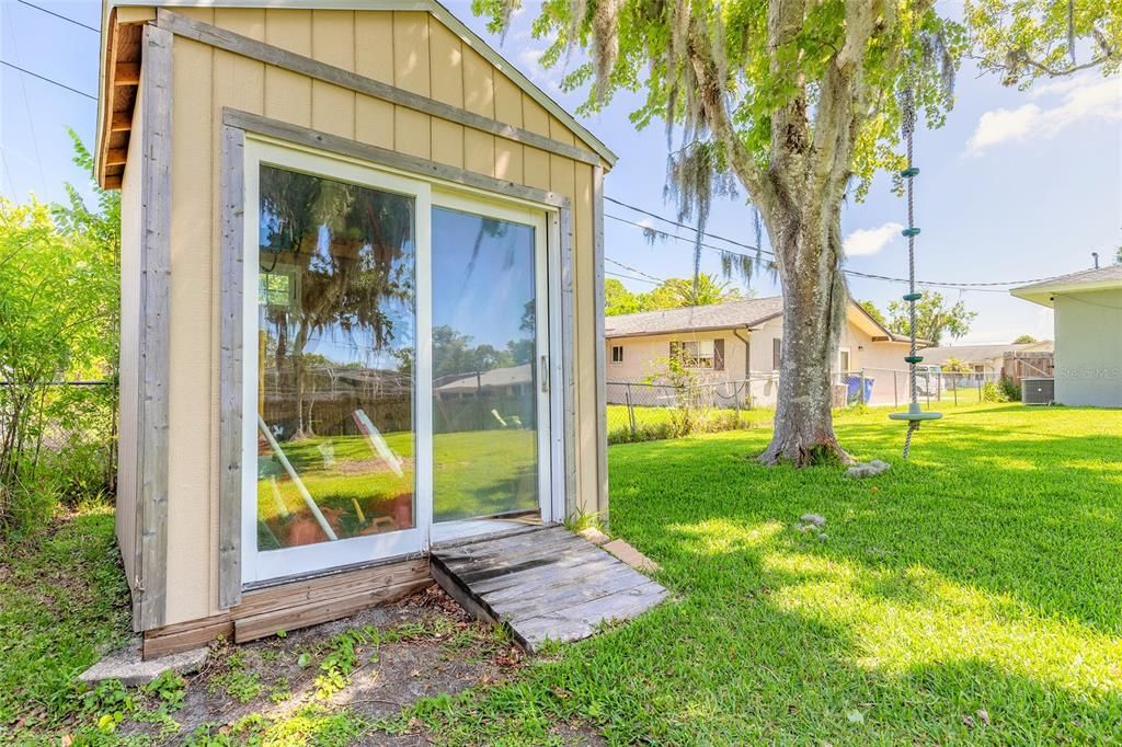 For Sale: $334,900 (3 beds, 2 baths, 1218 Square Feet)