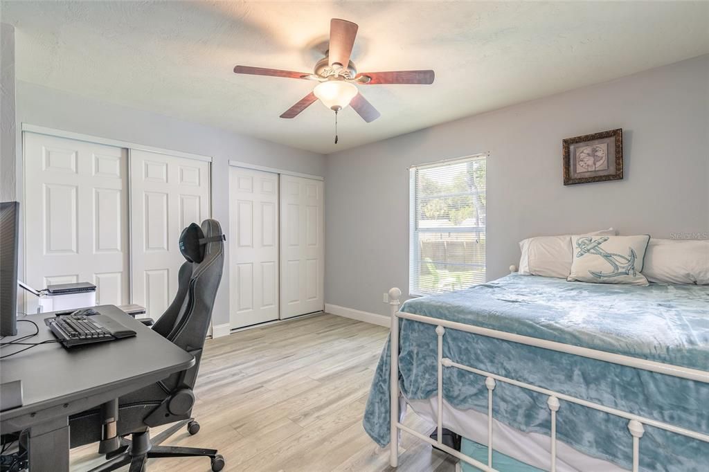 For Sale: $334,900 (3 beds, 2 baths, 1218 Square Feet)