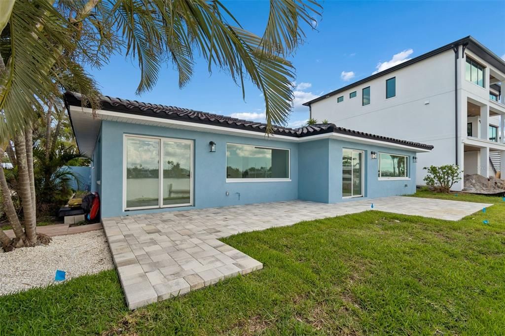 For Sale: $1,579,900 (3 beds, 2 baths, 2151 Square Feet)