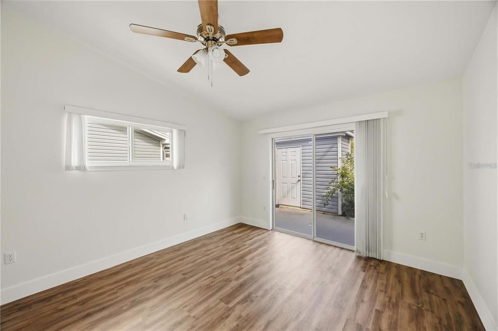 En Venta: $179,000 (2 camas, 2 baños, 1070 Pies cuadrados)
