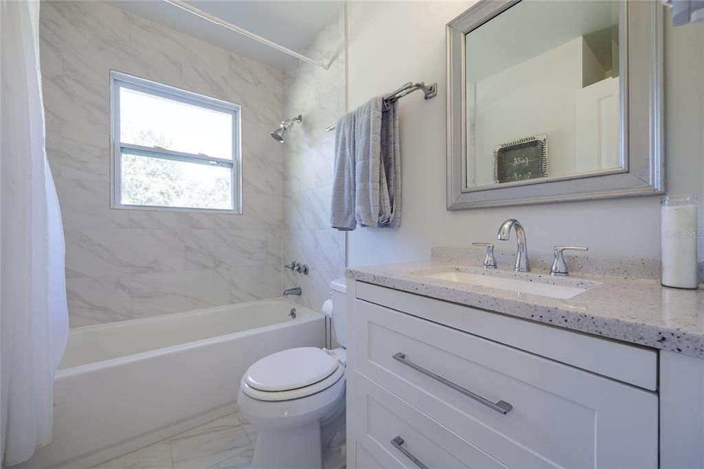 For Sale: $475,000 (3 beds, 2 baths, 1300 Square Feet)