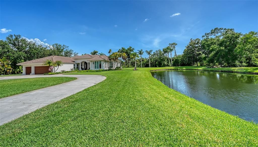 Active With Contract: $1,450,000 (3 beds, 3 baths, 3063 Square Feet)