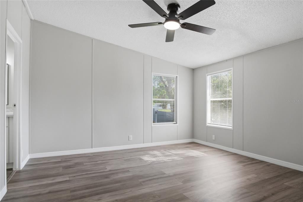 For Sale: $265,000 (3 beds, 2 baths, 1620 Square Feet)
