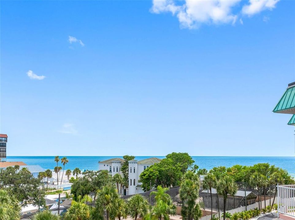 For Sale: $650,000 (2 beds, 2 baths, 1400 Square Feet)