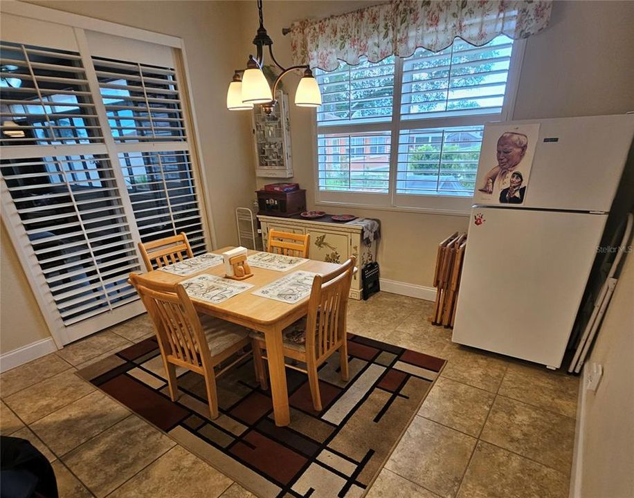 For Sale: $395,000 (3 beds, 2 baths, 2120 Square Feet)