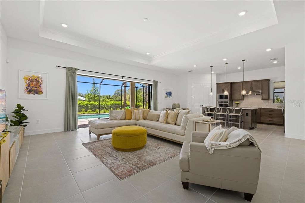 For Sale: $775,000 (4 beds, 2 baths, 2684 Square Feet)