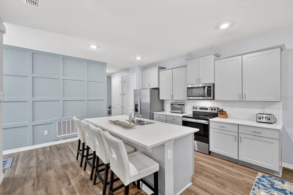 For Sale: $315,000 (2 beds, 2 baths, 1626 Square Feet)