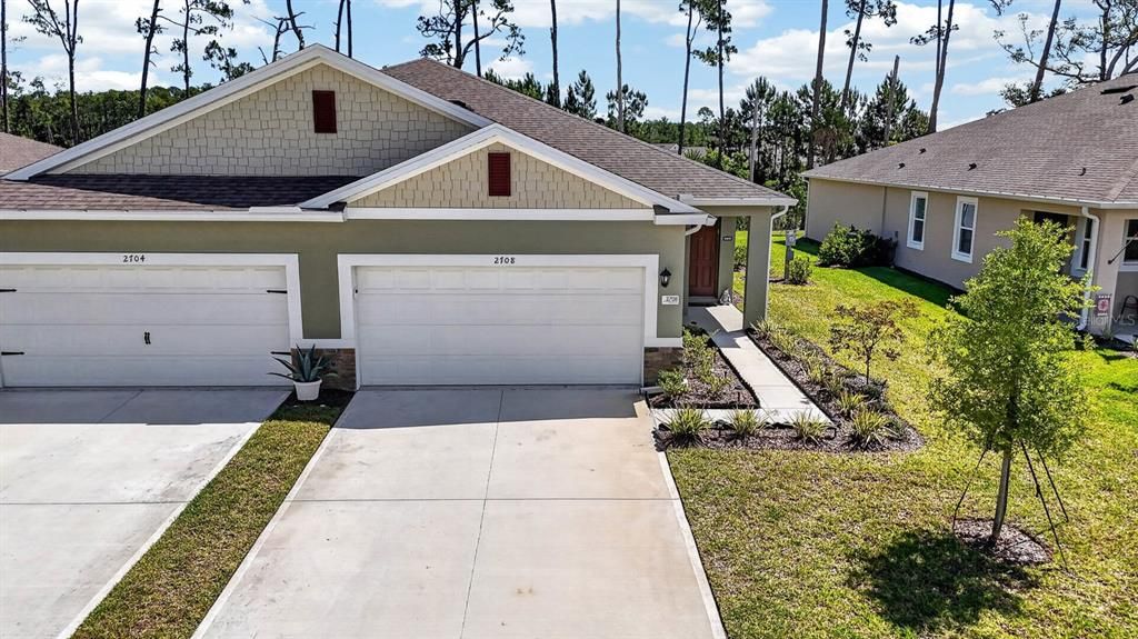 For Sale: $315,000 (2 beds, 2 baths, 1626 Square Feet)