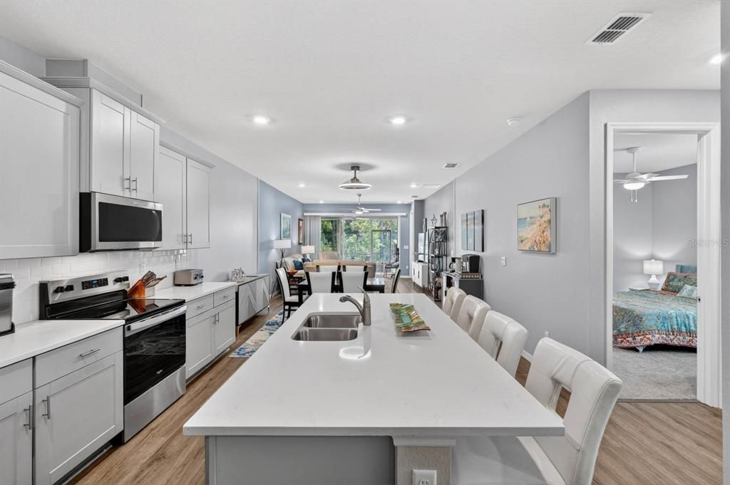 For Sale: $315,000 (2 beds, 2 baths, 1626 Square Feet)