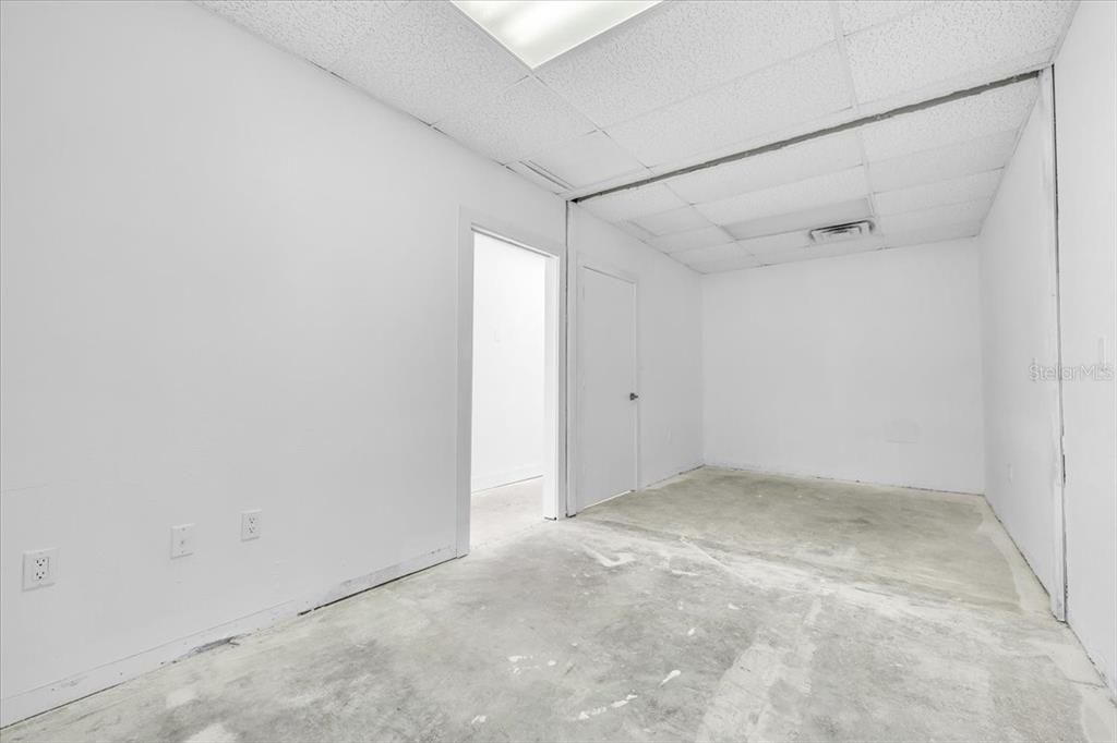 For Sale: $48,900 (0 beds, 0 baths, 3960 Square Feet)