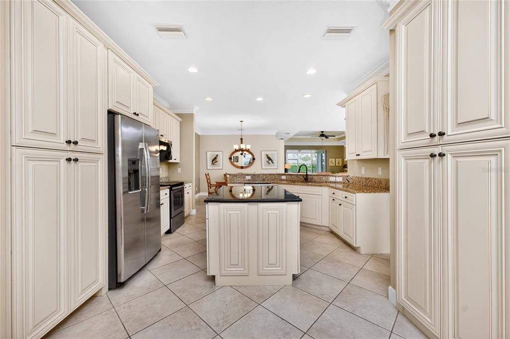 For Sale: $449,000 (3 beds, 2 baths, 2104 Square Feet)