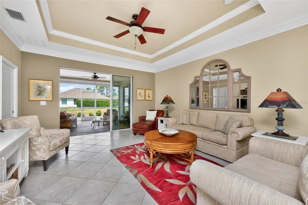 For Sale: $449,000 (3 beds, 2 baths, 2104 Square Feet)