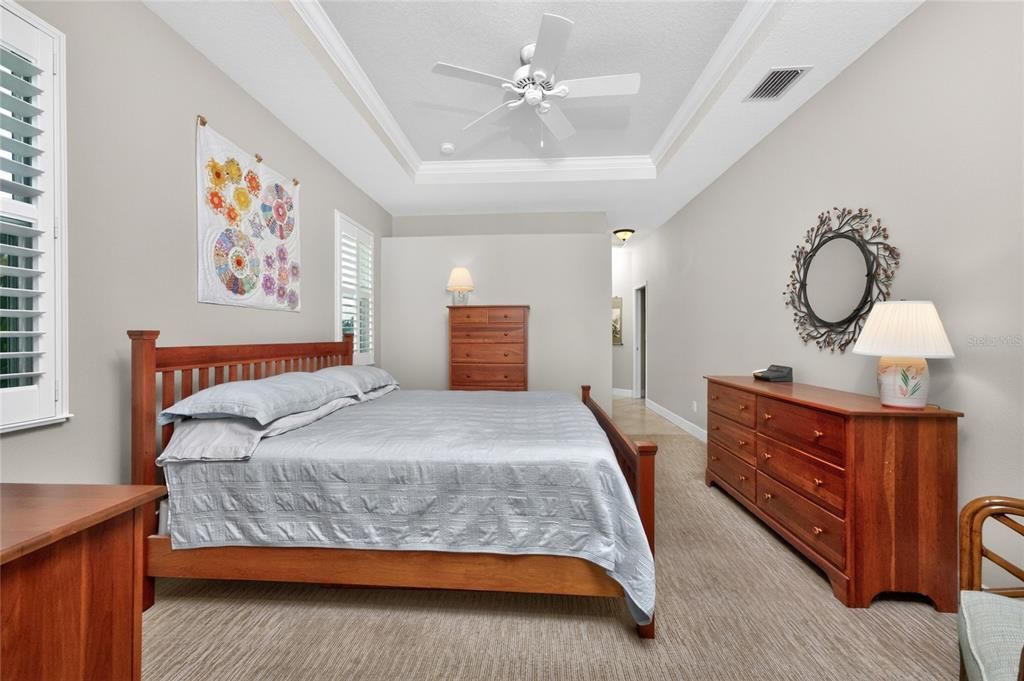 For Sale: $449,000 (3 beds, 2 baths, 2104 Square Feet)
