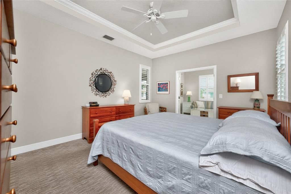 For Sale: $449,000 (3 beds, 2 baths, 2104 Square Feet)