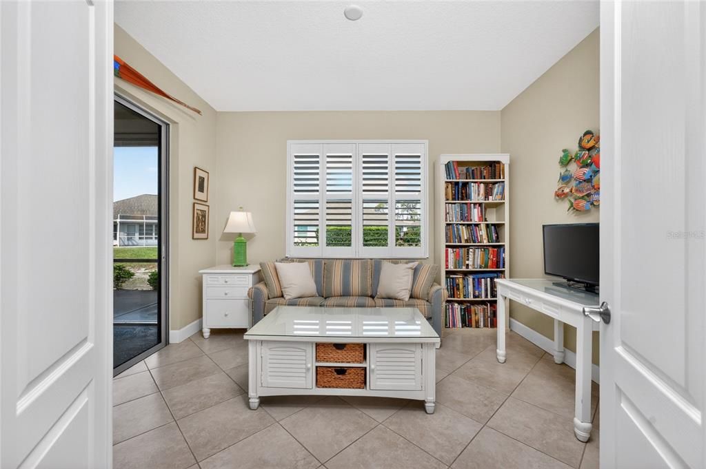 For Sale: $449,000 (3 beds, 2 baths, 2104 Square Feet)
