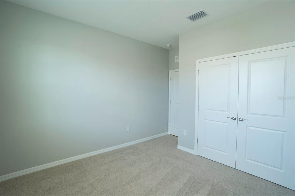 For Rent: $2,300 (3 beds, 2 baths, 1565 Square Feet)