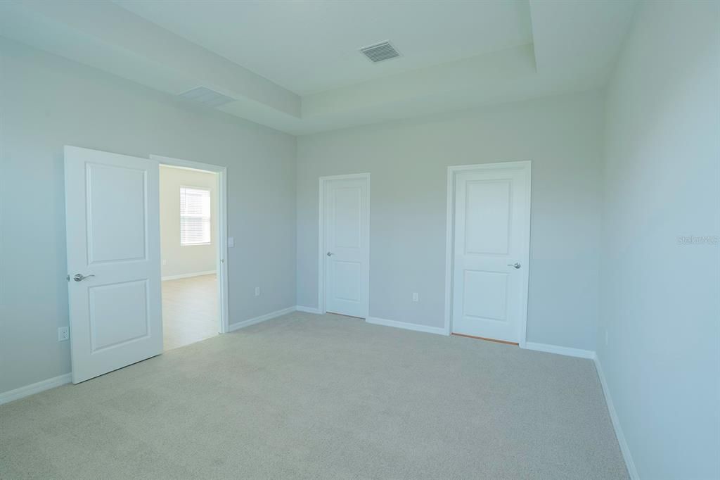 For Rent: $2,300 (3 beds, 2 baths, 1565 Square Feet)