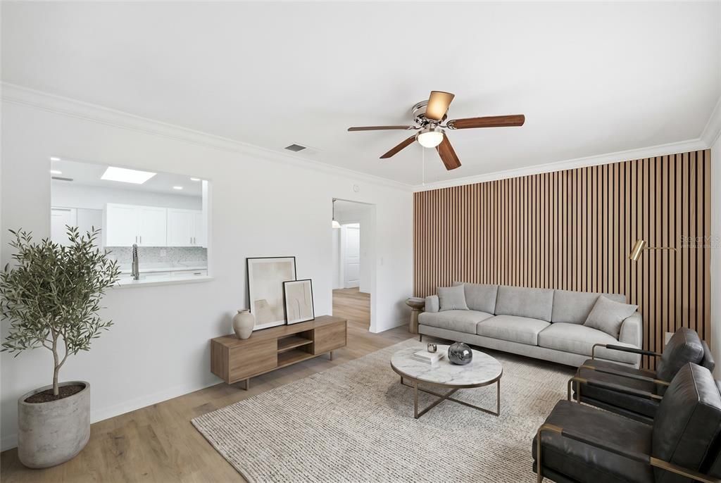 Activo con contrato: $369,000 (4 camas, 2 baños, 1878 Pies cuadrados)
