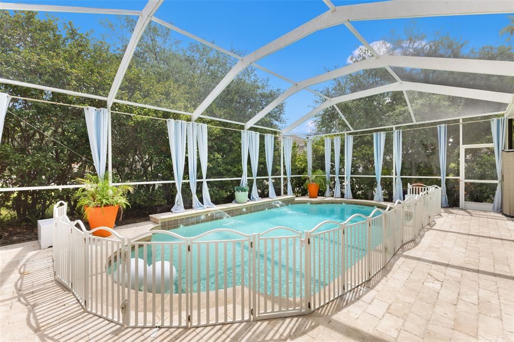 En Venta: $719,000 (4 camas, 3 baños, 3236 Pies cuadrados)