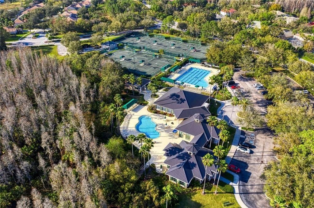 En Venta: $719,000 (4 camas, 3 baños, 3236 Pies cuadrados)