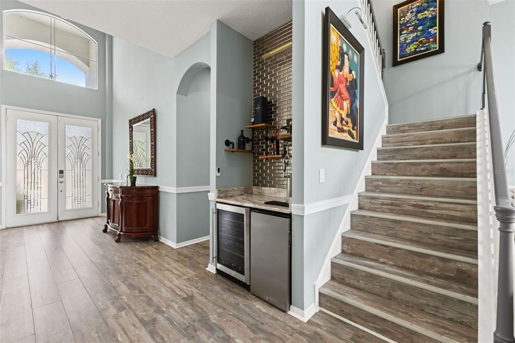 En Venta: $719,000 (4 camas, 3 baños, 3236 Pies cuadrados)