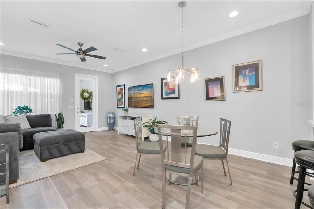 En Venta: $374,900 (3 camas, 2 baños, 1772 Pies cuadrados)