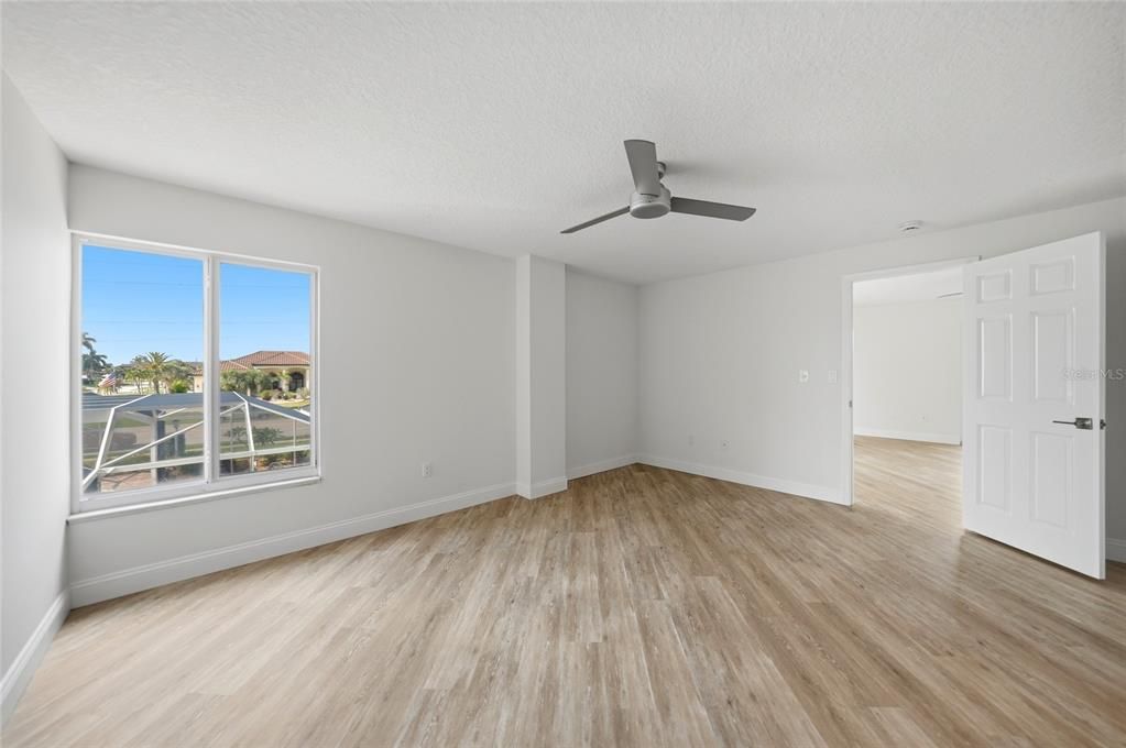 En Venta: $299,900 (2 camas, 2 baños, 1334 Pies cuadrados)